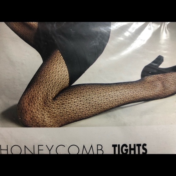 Wolford Honeycomb TIGHTS LARGE  color is Sahara - Picture 5 of 5